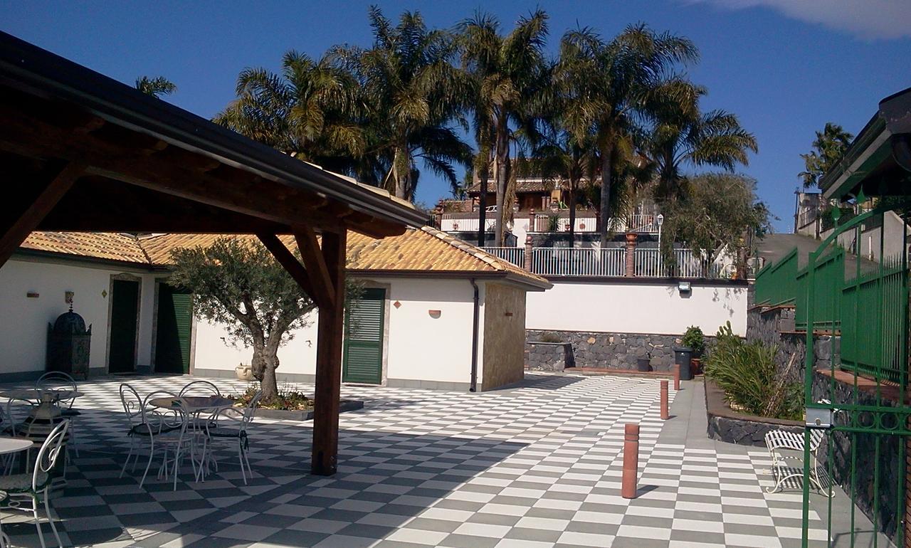 Villa Borgo San Biagio Calatabiano Exterior foto
